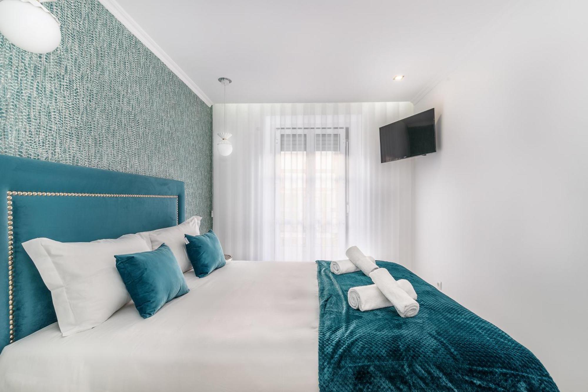 Whome Chic Escape: Your Stylish Haven In Downtown Apartament *